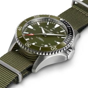 HAMILTON Khaki Navy Scuba H82375961